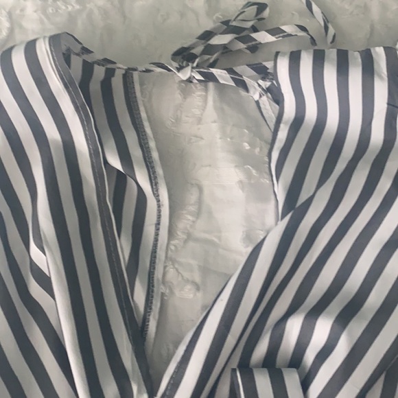 Striped jumpsuit - Picture 3 of 3